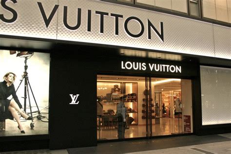 rome louis vuitton prices|louis vuitton roma website.